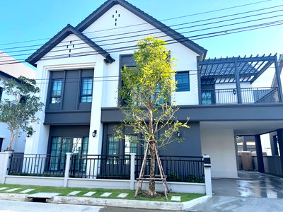 Houses for rent Bang Plee Samut Prakarn : [VR0198] 🔥 Sale 18.9M | Rent 150k | Centro Bangna | Brand New Deco | 1 km. to Mega Bangna 🔥
