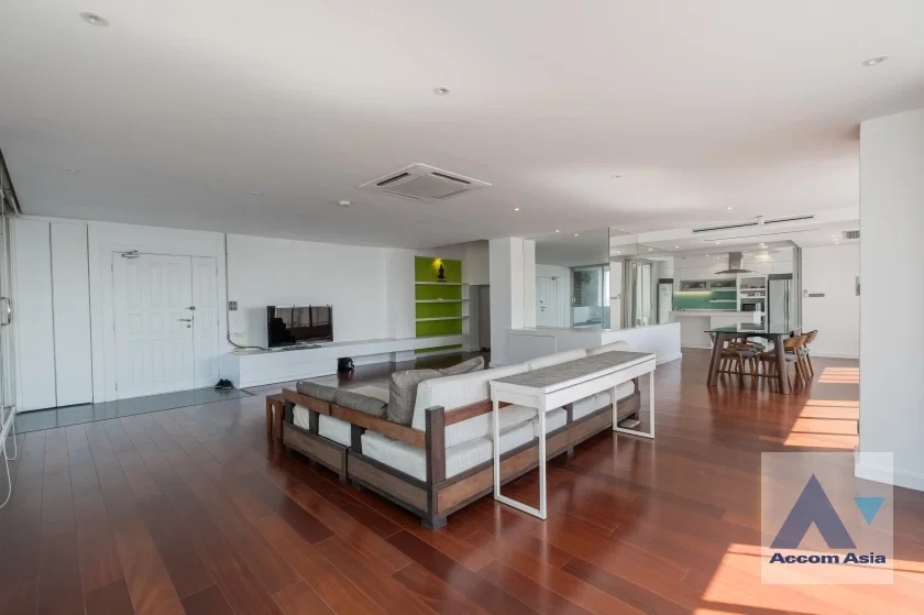 รูป 🔼🔽 AccomA 📩 Panoramic-view condo with bright interiors at Monterey Place (AA28408) - รูปที่ 5/20