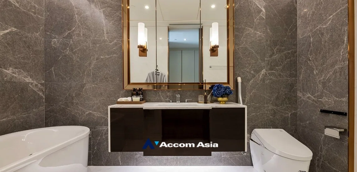 picture 🔼🔽 AccomA 📩  Luxury condo with stunning views and stylish light-toned interiors at Sindhorn Tonson (AA34280) - 16/20