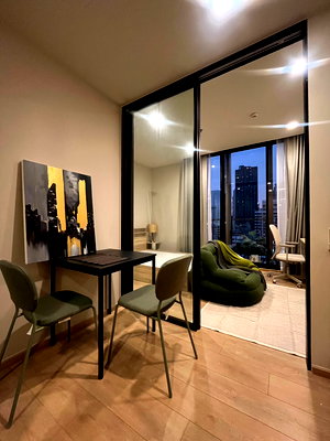 เช่าคอนโด บิ๊กซี เอ็กซ์ตร้า พระราม 4 : ให้เช่าคอนโด โนเบิล อาราวด์ สุขุมวิท 33 ตกแต่งครบครัน (S15-26164)