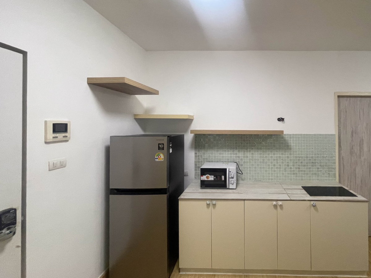 รูป ให้เช่าคอนโดเอสเปซ อโศก-รัชดา 2 ห้องนอน + 2 ห้องน้ำ ตึก XYZ / เฟอร์นิเจอร์+เครื่องใช้ไฟฟ้าครบชุด / ใกล้รถไฟฟ้าใต้ดิน MRT พระราม 9 / ค่าเช่า 18,000 บาท - รูปที่ 2/24