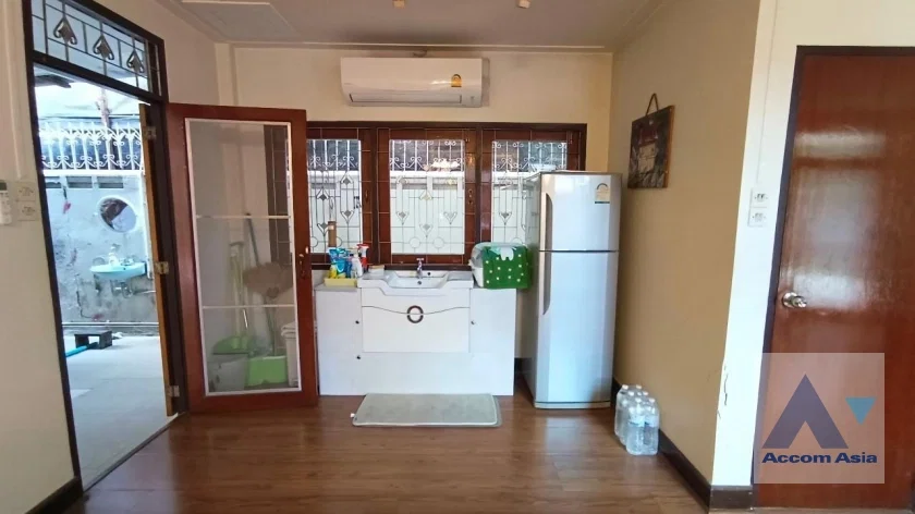 picture 🔼🔽 AccomA 📩 Spacious house with classic charm and greenery in Sathorn (1714115) - 17/20