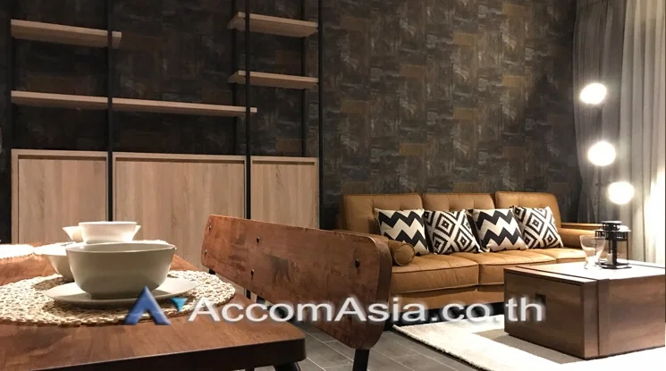 รูป 🔼🔽 AccomA 📩 Corner Unit 2 BR Condominium @The Lofts Ekkamai  (AA22053) - รูปที่ 1/6