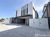 listing thumbnail image 15