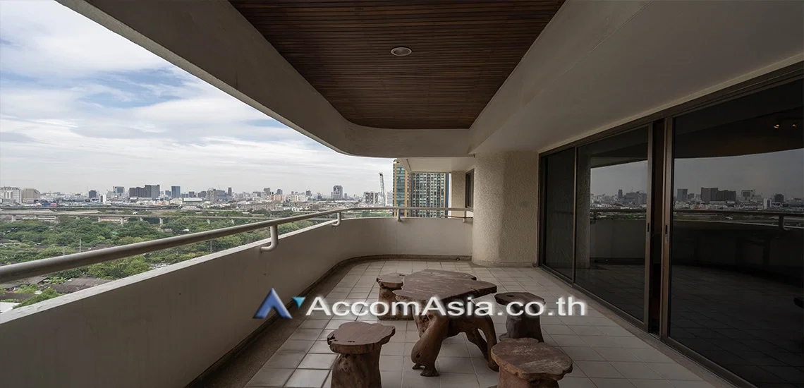 รูป 🔼🔽 AccomA 📩 Classic-style condominium with large layout and relaxing balconies (20612) - รูปที่ 10/14