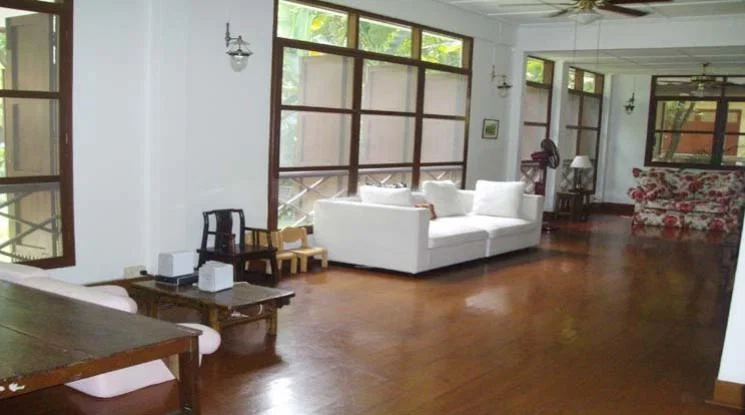 รูป 🔼🔽 AccomA 📩  3 BR House in  Lumphini (99145) - รูปที่ 4/9