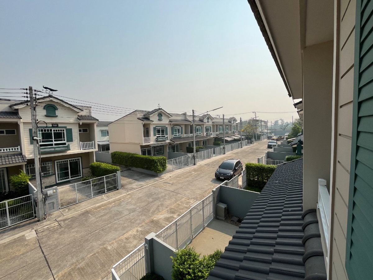 รูป 📣  ปล่อยเช่าทาวน์โฮมคลาสสิกสไตล์ยุโรป โครงการ Villagio สันทราย (หิ้วกระเป๋าเข้าอยู่ได้เลย!) 🏡 - รูปที่ 17/25