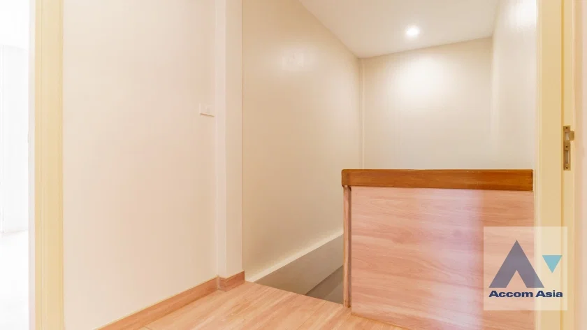 รูป 🔼🔽 AccomA 📩 Newly renovated,Pet friendly,Common Pool 3 BR Townhouse @KLANG Nivas (AA41750) - รูปที่ 9/20