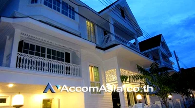 เช่าบ้านเดี่ยว กรุงเทพมหานคร : 🔼🔽 AccomA 📩  4 BR House @Fantasia Villa 3  (AA18816)