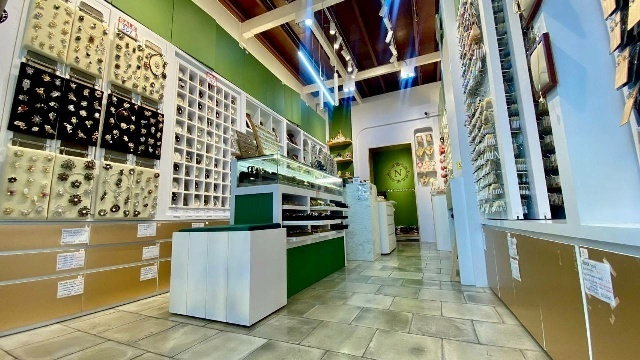 รูป MRTวัดมังกร750ม. MRTสามยอด650ม. และถนนทรงวาด 2นอน 2น้ำ ทำเลเยาวราช 29 ตร.ว. 242 ตร.ม. อาคารพาณิชย์ 2.5 ชั้น - รูปที่ 2/8