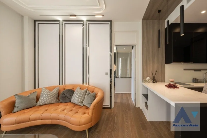รูป 🔼🔽 AccomA 📩 Fully Furnished,Split-type Air,Super Luxury 1 BR Condominium @MUNIQ Langsuan (AA38757) - รูปที่ 3/12