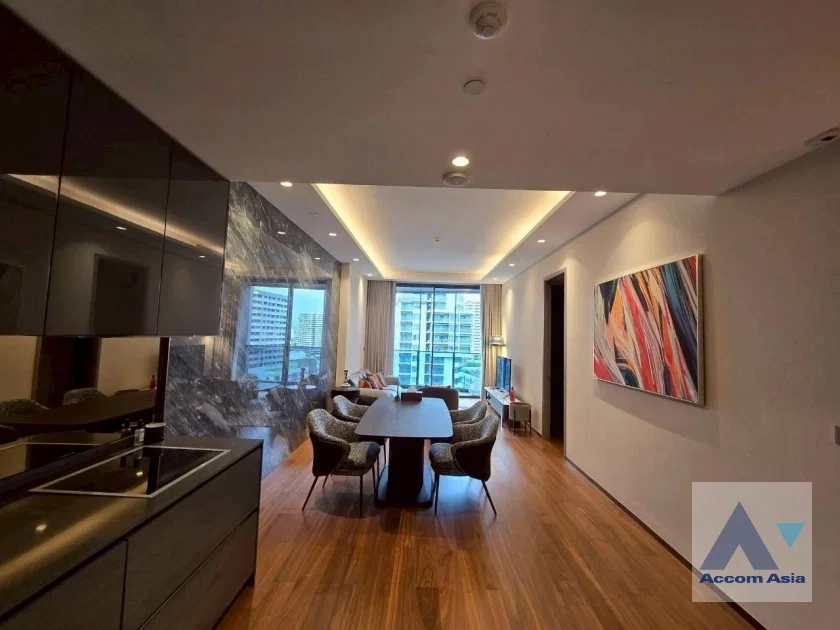 picture 🔼🔽 AccomA 📩 Luxury Condominium with city views and sleek modern kitchen (AA43900) - 2/16