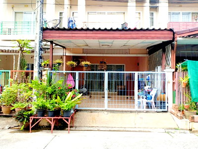 ทาวน์โฮม เพชรเกษม 69 : ขาย ทาวน์โฮม หมู่บ้านธนาภิรมย์ เพชรเกษม 69 21.3 ตร.วา 3 ห้องนอน 3 ห้องน้ำ บ้านสภาพดี 