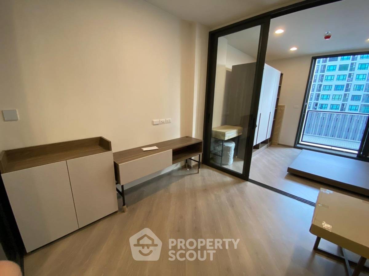 picture 1-BR Condo at The Base Saphanmai in Anusawari (ID 2766720) - 4/9