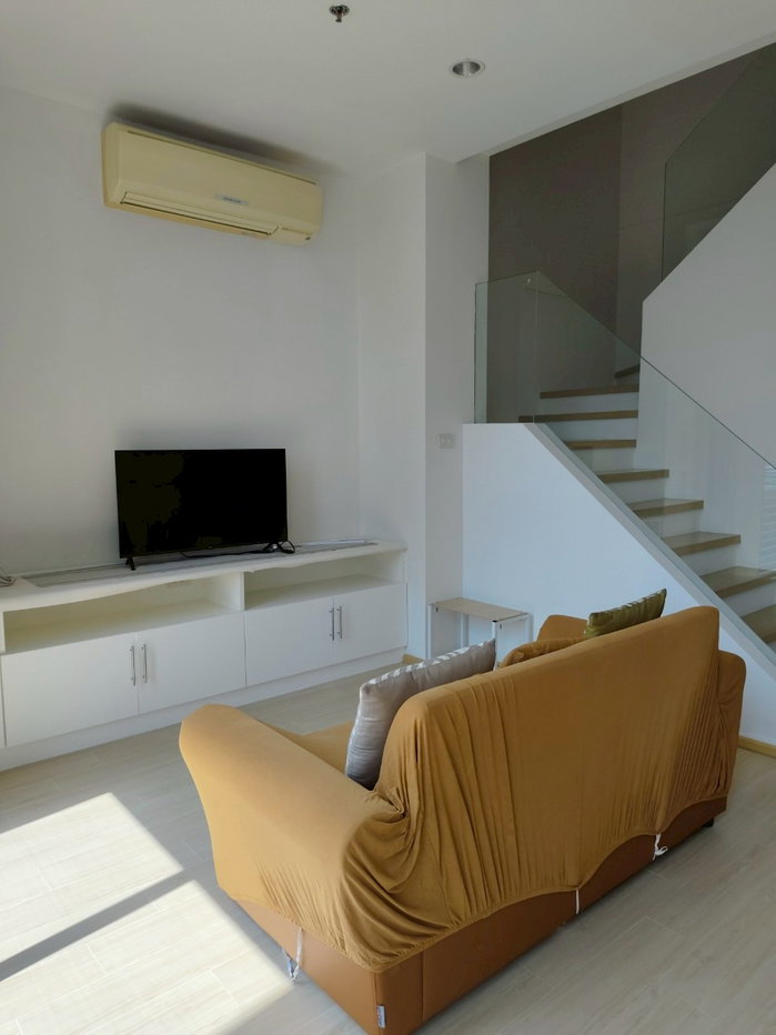 รูป ให้เช่า  Villa ratchatewi Duplex 1 ห้องนอน 2 ห้องน้ำ  เฟอร์นิเจอร์ครบ ใกล้ BTS ราชเทวี เดินทางสะดวก สนใจแอดไลน์ @best_condo - รูปที่ 4/12