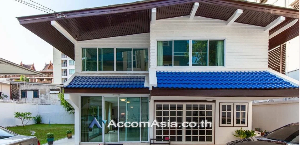 picture 🔼🔽 AccomA 📩 Home Office 3 BR House in Khlong Toei (2310856) - 1/12