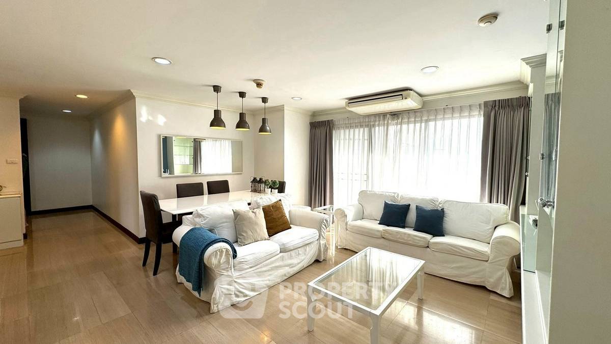 รูป คอนโด 3-ห้องนอน ที่ ริชมอนด์ พาเลส คอนโดมิเนียม ใกล้ BTS พร้อมพงษ์ (ID 2752038) - รูปที่ 2/18