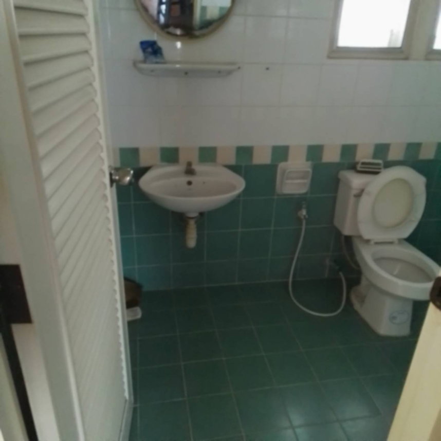 รูป ขายบ้านทาวน์เฮ้าส์ 2 ชั้นมีเทอเรสด้านหลัง - รูปที่ 4/7