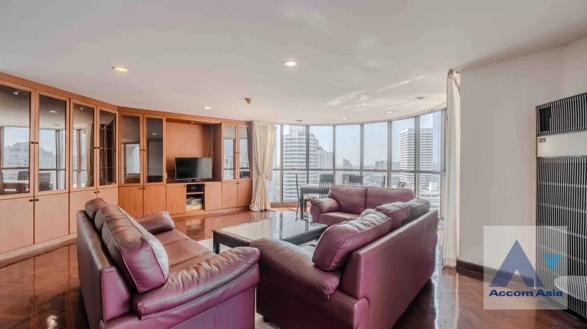 รูป 🔼🔽 AccomA 📩 Bright condominium with curved windows and open-plan living in Sukhumvit (24409) - รูปที่ 5/20