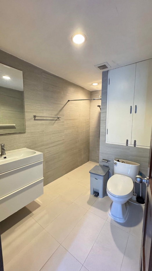 picture Richmond Palace - 9/17