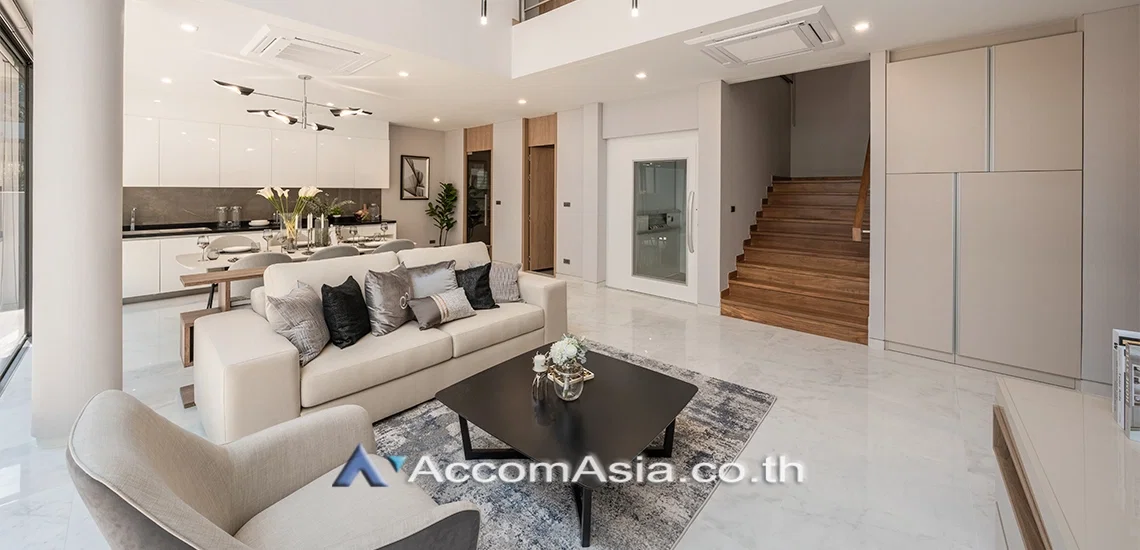 รูป 🔼🔽 AccomA 📩 Cozy modern home in Yannawa with private lift and elite school access (AA25856) - รูปที่ 1/20
