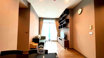 คอนโดให้เช่า : คอนโด 2-ห้องนอน ที่ เดอะ ดิโพลแมท สาทร ใกล้ BTS สุรศักดิ์ (ID 2626147)