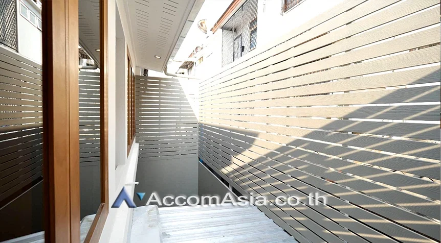 picture 🔼🔽 AccomA 📩 Pet friendly 3 BR Townhouse @Moo Baan Klongtan Nivet (AA27316) - 18/20