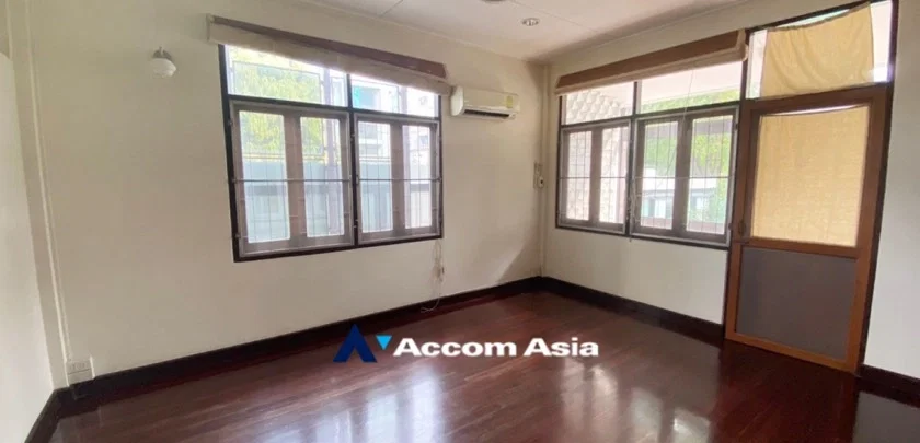 picture 🔼🔽 AccomA 📩 Pet friendly,Home Office 3 BR House in Klong Tan (9014601) - 8/20