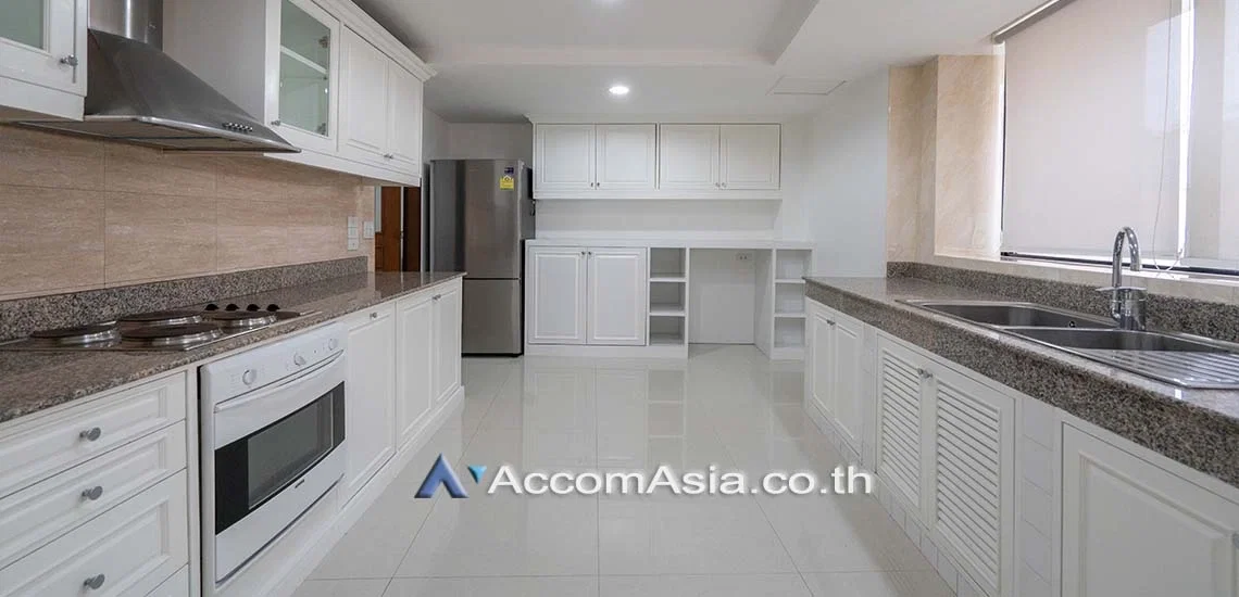 รูป 🔼🔽 AccomA 📩 Elegant wooden condominium with warm tones and dining alcove (23622) - รูปที่ 4/10