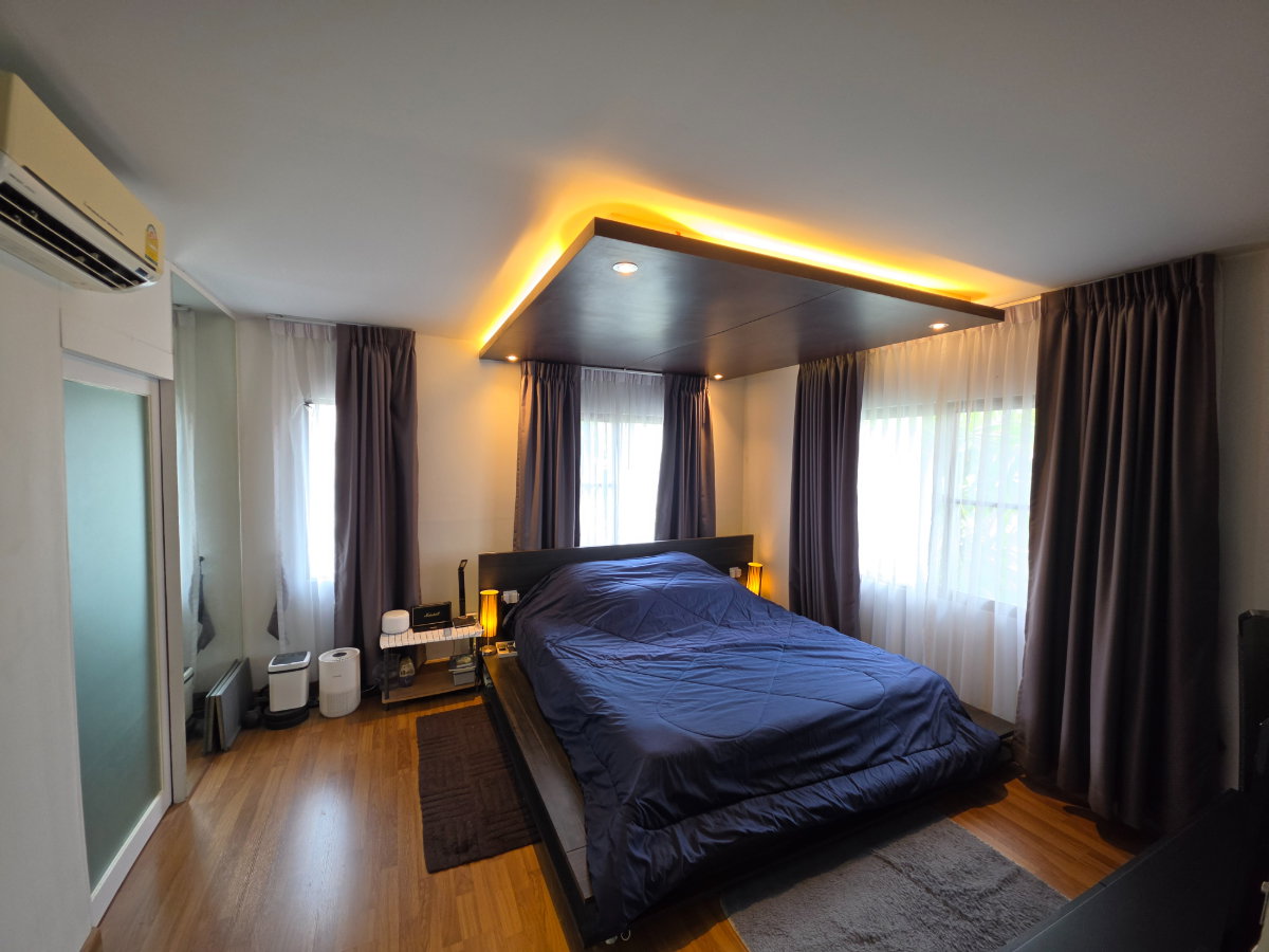 รูป ขายบ้านเดี่ยว 2 ชั้น ตกแต่งพร้อมอยู่ ราคา 3.89 ล้านบาท ในอำเภอศรีราชา - รูปที่ 8/25