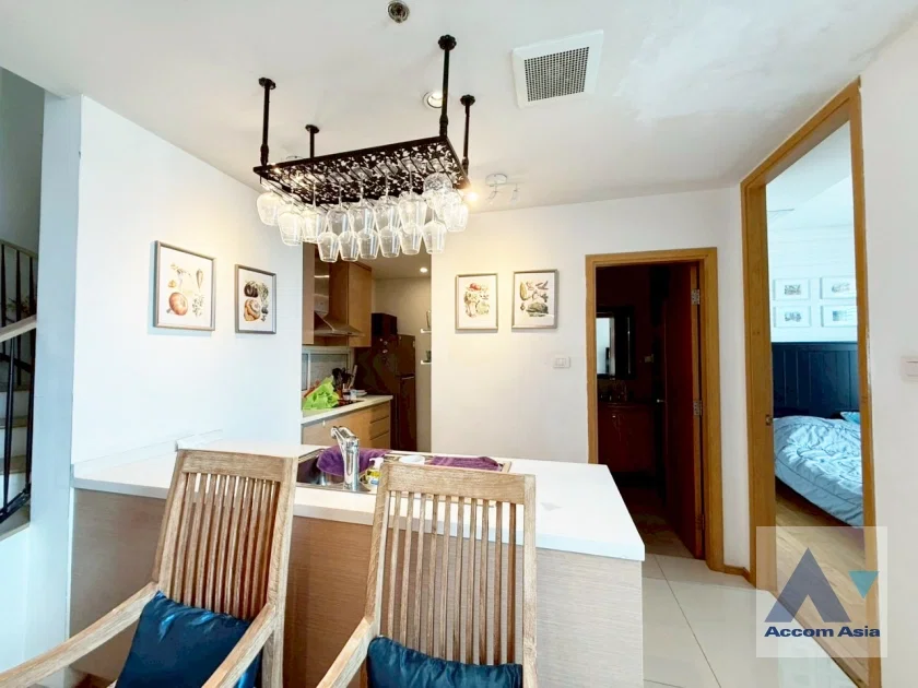 รูป 🔼🔽 AccomA 📩 Duplex Condo,Fully Furnished 2 BR Condominium @The Empire Place (AA38999) - รูปที่ 10/20