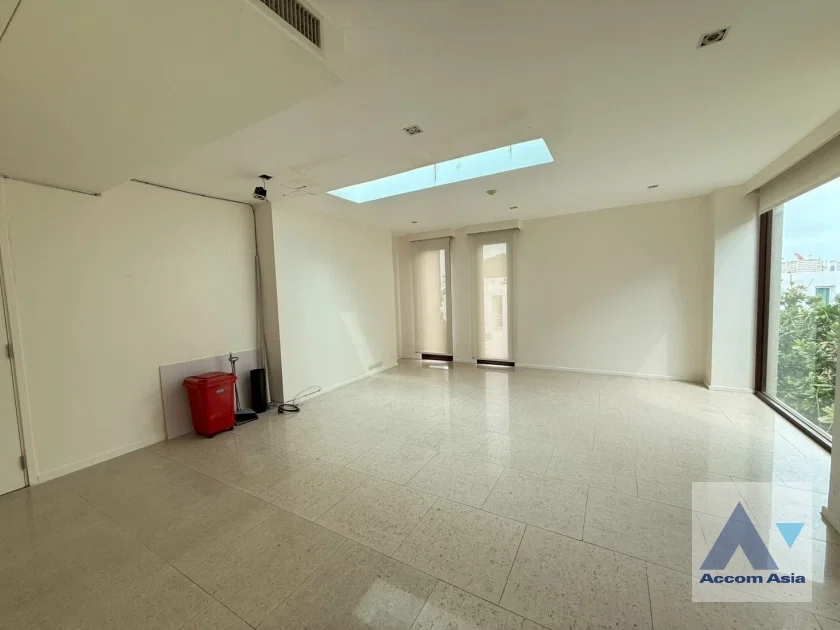 รูป 🔼🔽 AccomA 📩 Modern condo in peaceful city-center location (AA43503) - รูปที่ 7/20