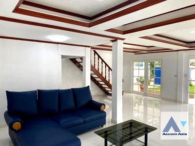 เช่าบ้านเดี่ยว ถนนพหลโยธิน : 🔼🔽 AccomA 📩  4 BR House in Chatuchak (45761)