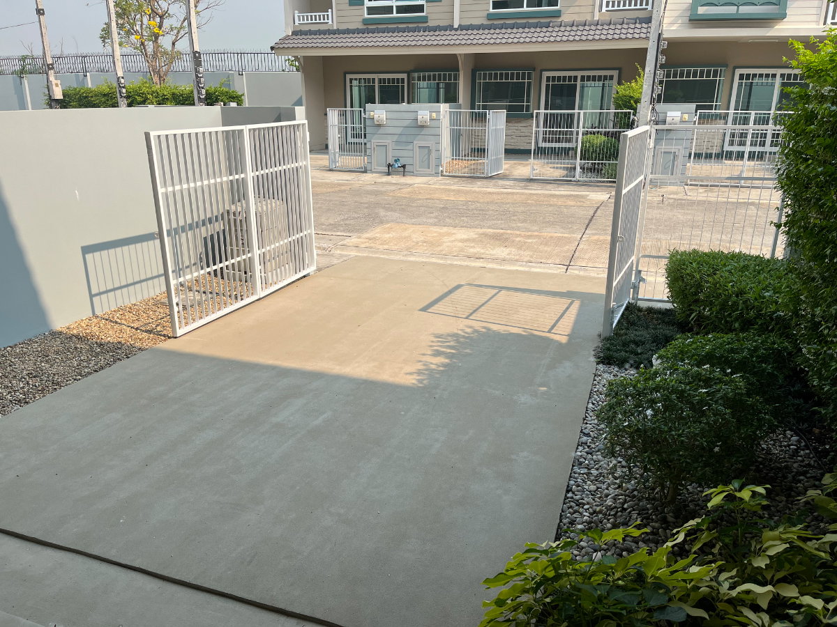 รูป 📣  ปล่อยเช่าทาวน์โฮมคลาสสิกสไตล์ยุโรป โครงการ Villagio สันทราย (หิ้วกระเป๋าเข้าอยู่ได้เลย!) 🏡 - รูปที่ 19/25