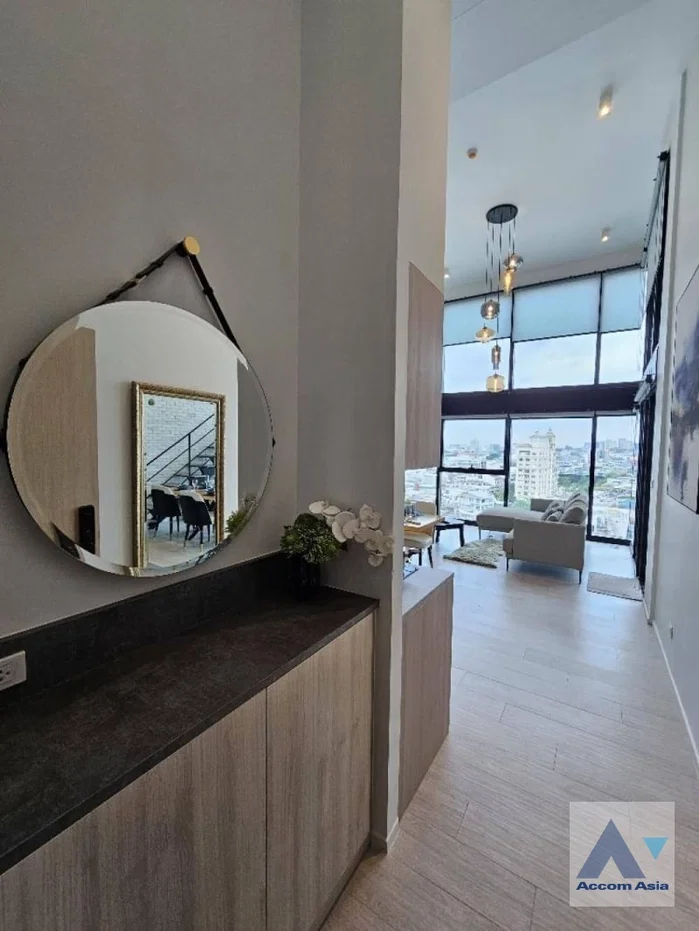 รูป 🔼🔽 AccomA 📩 Duplex Condo 2 BR Condominium @The Lofts Silom (AA29921) - รูปที่ 6/12