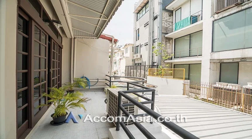 รูป 🔼🔽 AccomA 📩 Home Office 4 BR Townhouse in Khlong Tan Nuea (AA27813) - รูปที่ 12/20