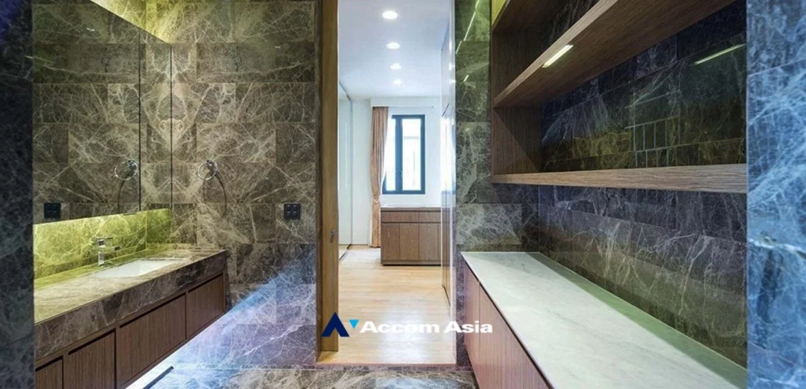 รูป 🔼🔽 AccomA 📩 Private Swimming Pool 4 BR House in Phra Khanong Nuea (AA19536) - รูปที่ 13/17