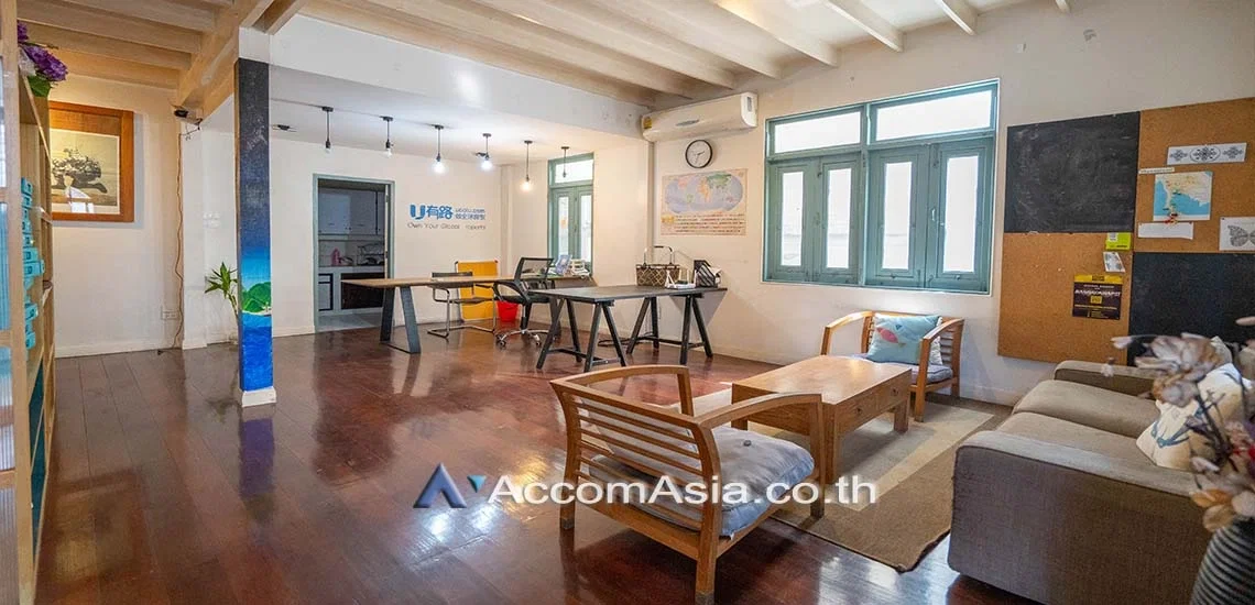 picture 🔼🔽 AccomA 📩 Pet friendly,Home Office 3 BR House in Khlong Toei (1720649) - 4/17