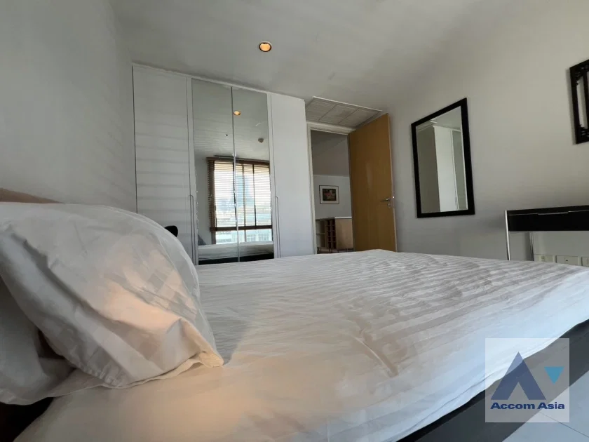 รูป 🔼🔽 AccomA 📩 Pet friendly 2 BR Condominium @The Legend Saladaeng (AA18221) - รูปที่ 7/11