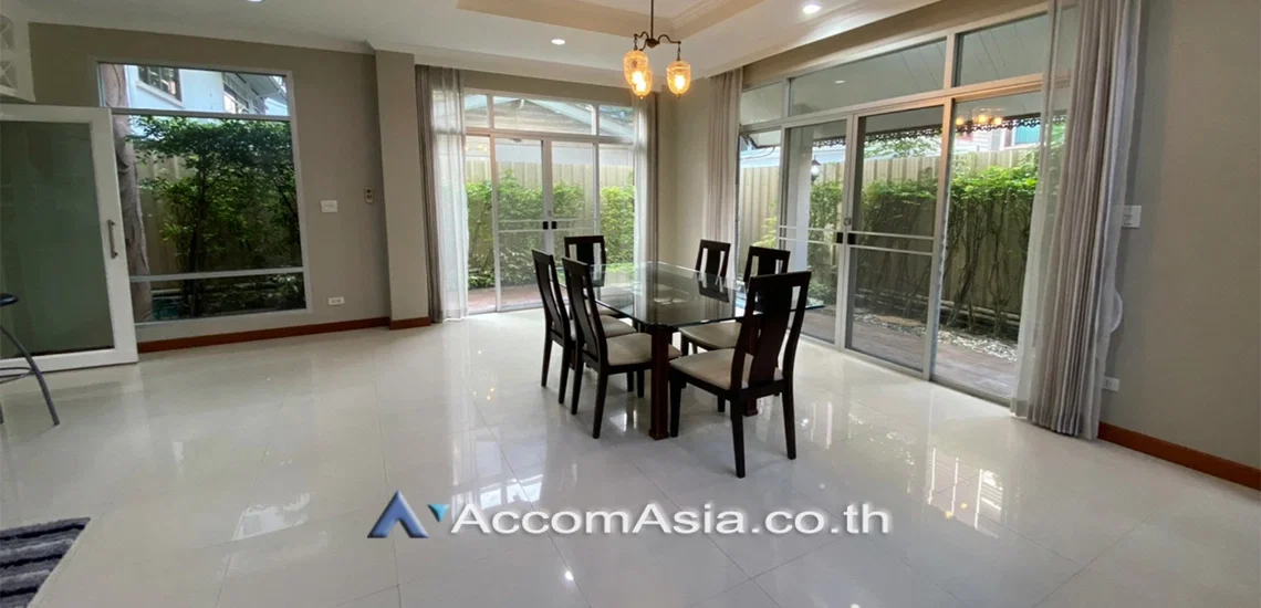 picture 🔼🔽 AccomA 📩 Villa-style home with elegant design and greenery view (95245) - 10/20