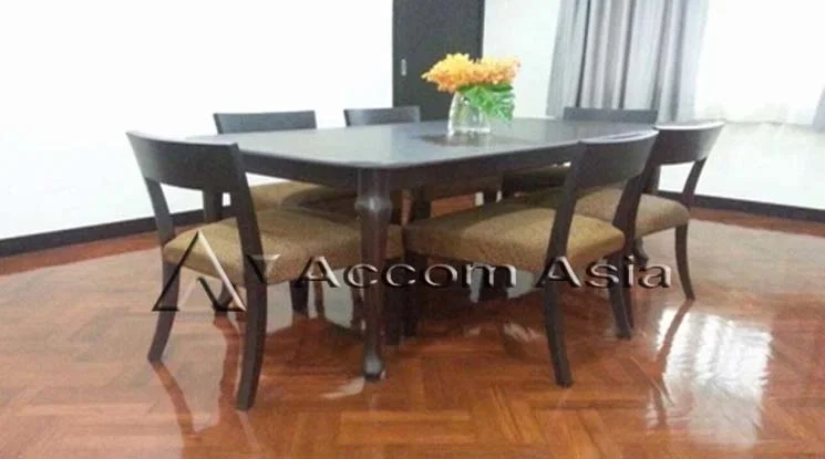 รูป 🔼🔽 AccomA 📩 Spacious condo with classic wood floor and cozy layout (1512286) - รูปที่ 2/6