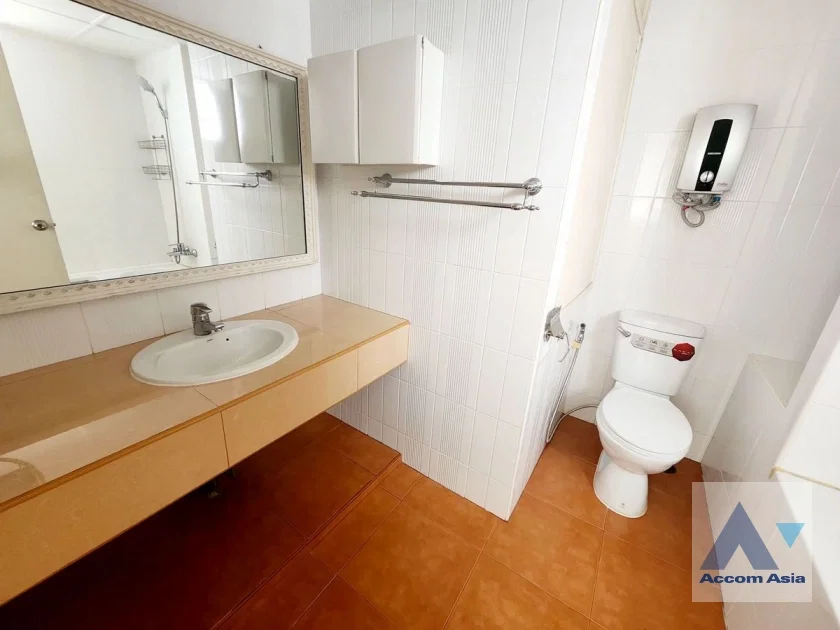 รูป 🔼🔽 AccomA 📩 4 BR Condominium @Tai Ping Tower (AA44079) - รูปที่ 13/17