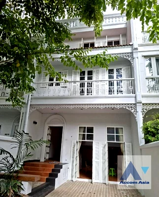 เช่าทาวน์โฮม ดิ เอ็มควอเทียร์ : 🔼🔽 AccomA 📩  3 BR Townhouse in  Lumphini (AA33100)