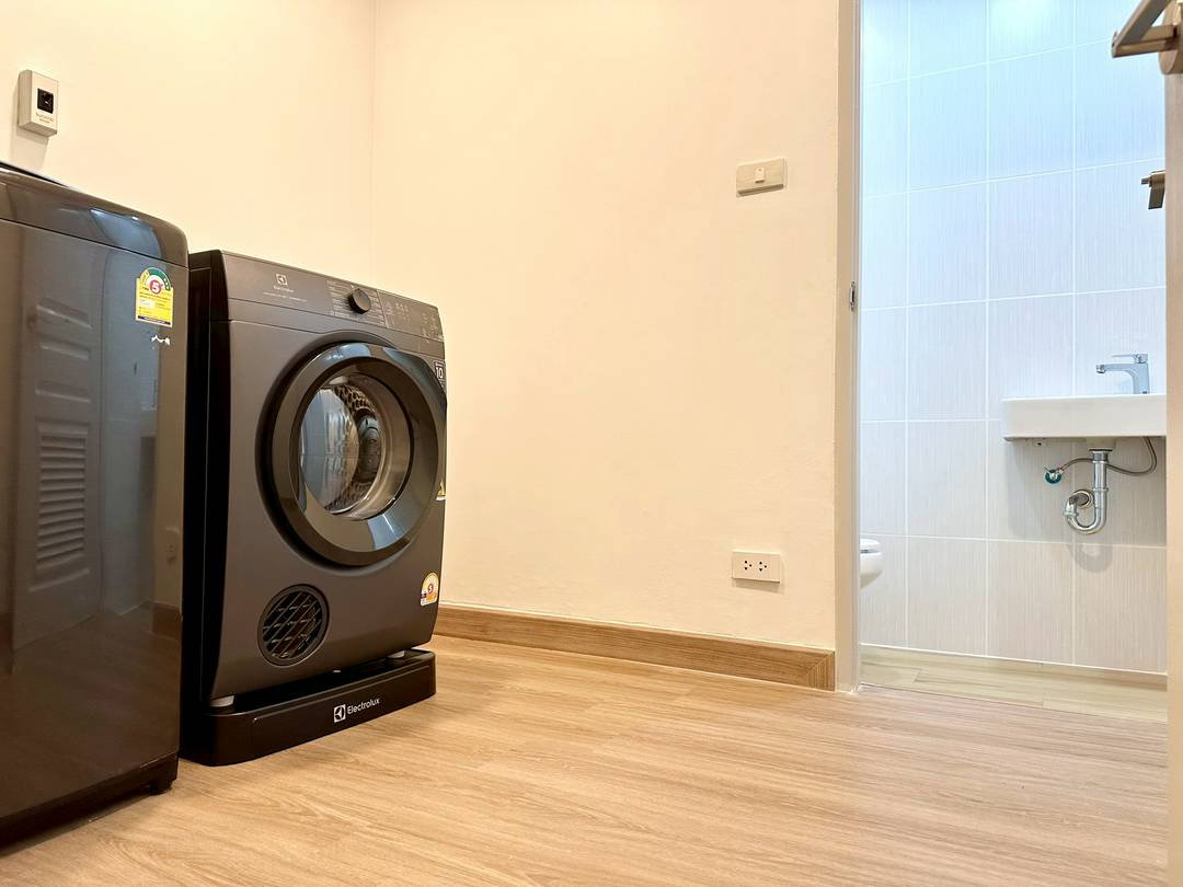 รูป ห้เช่าห้องชุด 3 ห้องนอน ตกแต่งใหม่เอี่ยม ในโครงการหลังสวน - แกรนด์ หลังสวน - รูปที่ 12/20