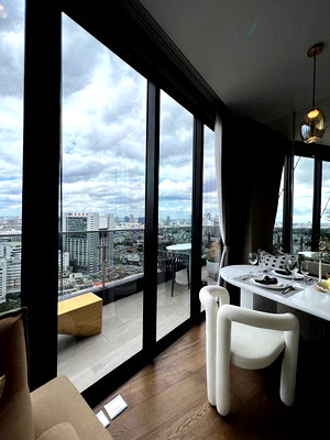 คอนโดให้เช่า : 📌Exclusive!📌 ให้เช่าคอนโด ไอดีโอ คิว วิคตอรี อาคาร 1 ชั้น 32 2 ห้องนอน ขนาด 71.00 ตรม ใกล้ Century Mall