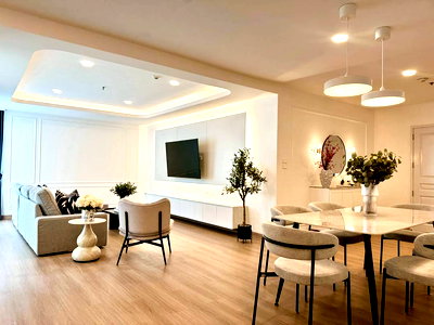 Condos for rent BTS Chit Lom : Newly and fully renovated 3 Bedrooms unit for rent in Langsuan - Grand Lang Suan