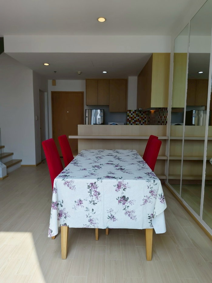 รูป ให้เช่า  Villa ratchatewi Duplex 1 ห้องนอน 2 ห้องน้ำ  เฟอร์นิเจอร์ครบ ใกล้ BTS ราชเทวี เดินทางสะดวก สนใจแอดไลน์ @best_condo - รูปที่ 9/12