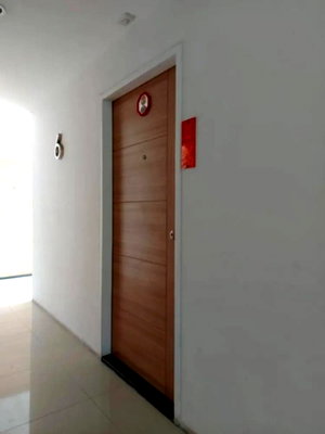 ขายคอนโด : ขาย เดอะไนน์คอนโด 3 ห้องริม สวย เป็นส่วนตัว มีหน้าต่างทุกห้อง