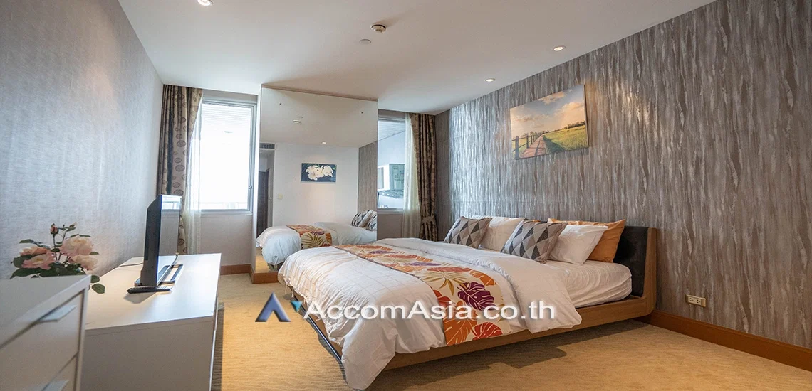 รูป 🔼🔽 AccomA 📩 Modern condo with skyline view and classic interior (1520456) - รูปที่ 6/10