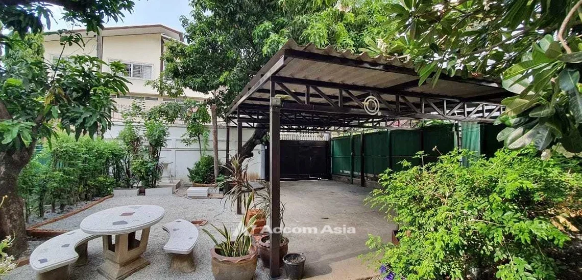 รูป 🔼🔽 AccomA 📩 2 BR House in Lumphini (90266) - รูปที่ 2/16